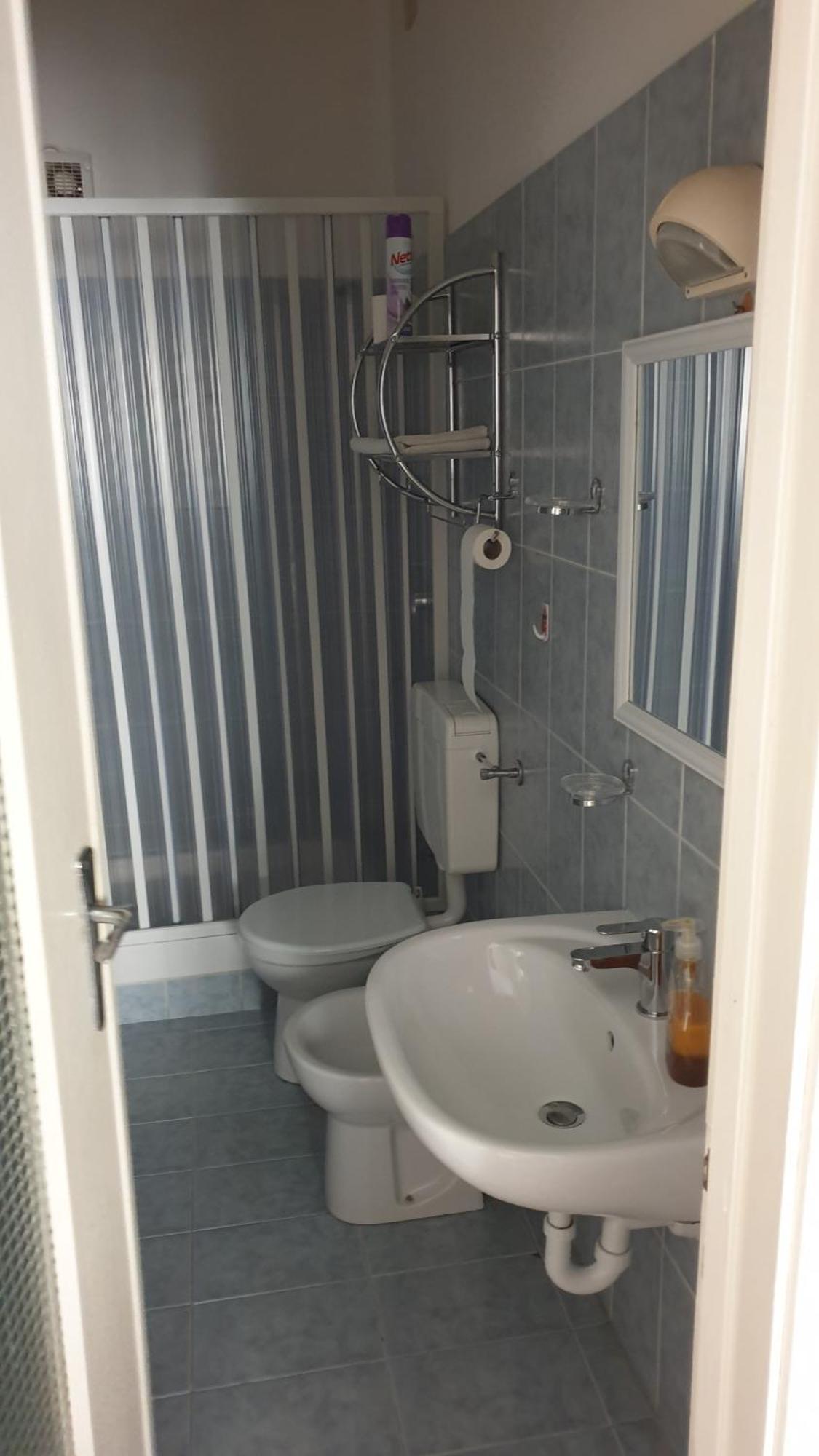 Piccolo Hotel Holiday Center Finale Ligure Extérieur photo